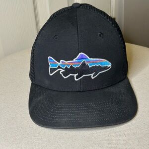 Patagonia Fitz Roy Trout Fish Logo Trucker Hat Black Mesh Snap Back Adult OS